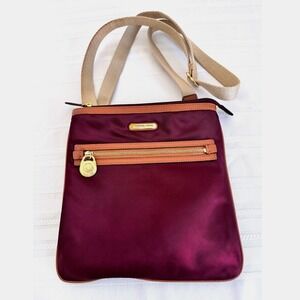 Michael Kors Burgundy Nylon Crossbody Bag Tan Leather Trim Gold Hardware AI-1205